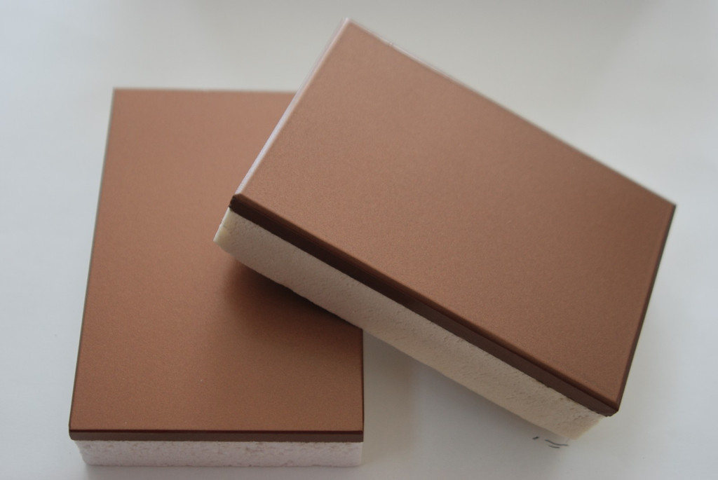 ���ٷ�̼��