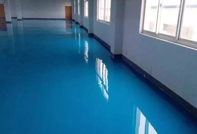 無溶劑環(huán)氧自流平施工